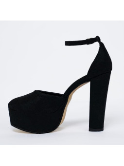 VEGA — Talons hauts...